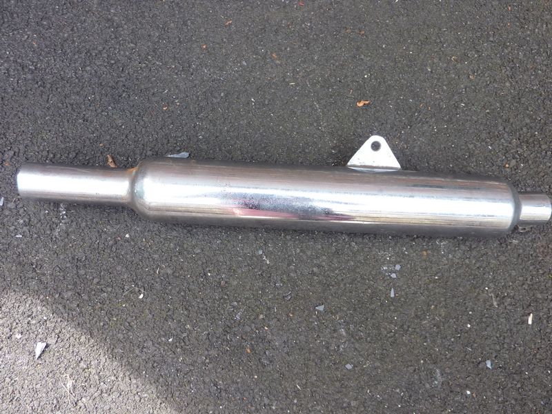Old Chrome Silencer Classic Super BikesClassic Super Bikes