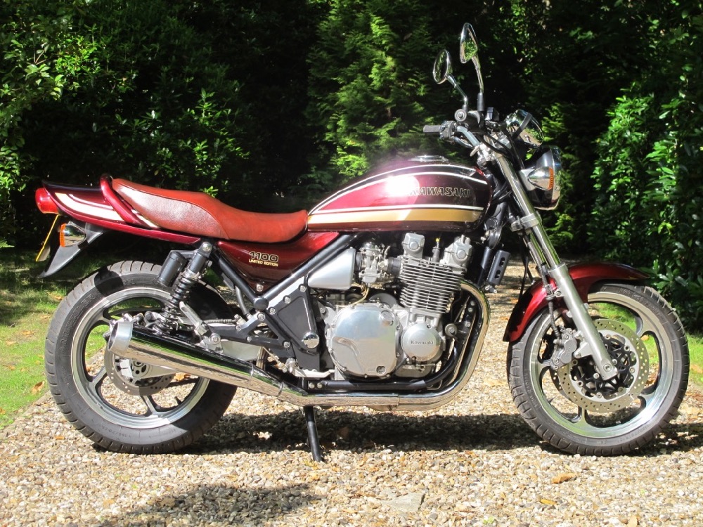 Kawasaki Zephyr 1100 - Classic Super