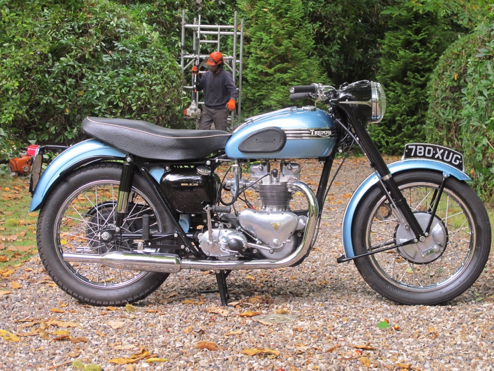 Triumph Tiger 100Classic Super Bikes