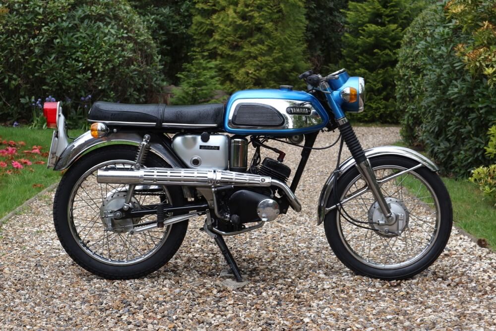 Yamaha AS1 - Classic Super BikesClassic Super Bikes
