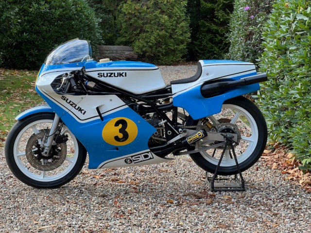 Suzuki RG500