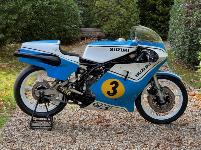 Suzuki RG500