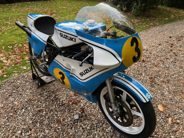 Suzuki RG500