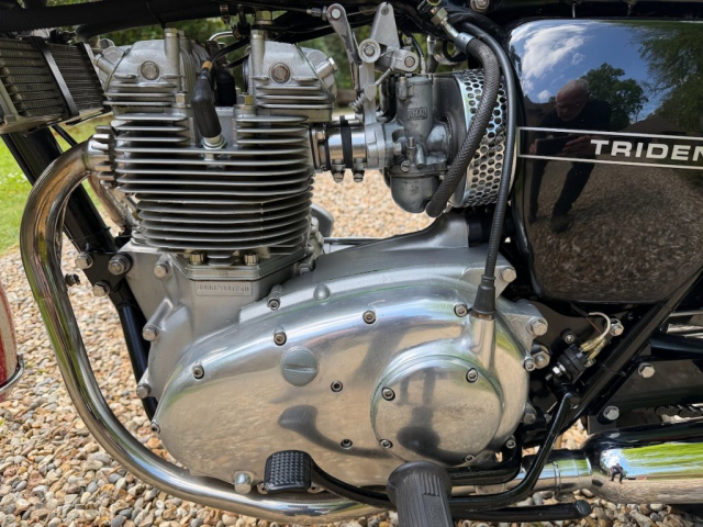 Triumph T150 Trident